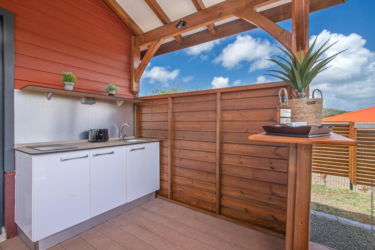 Bungalow Pom 1, Piscine, A 5 Min Des Plages Le Vauclin Kültér fotó